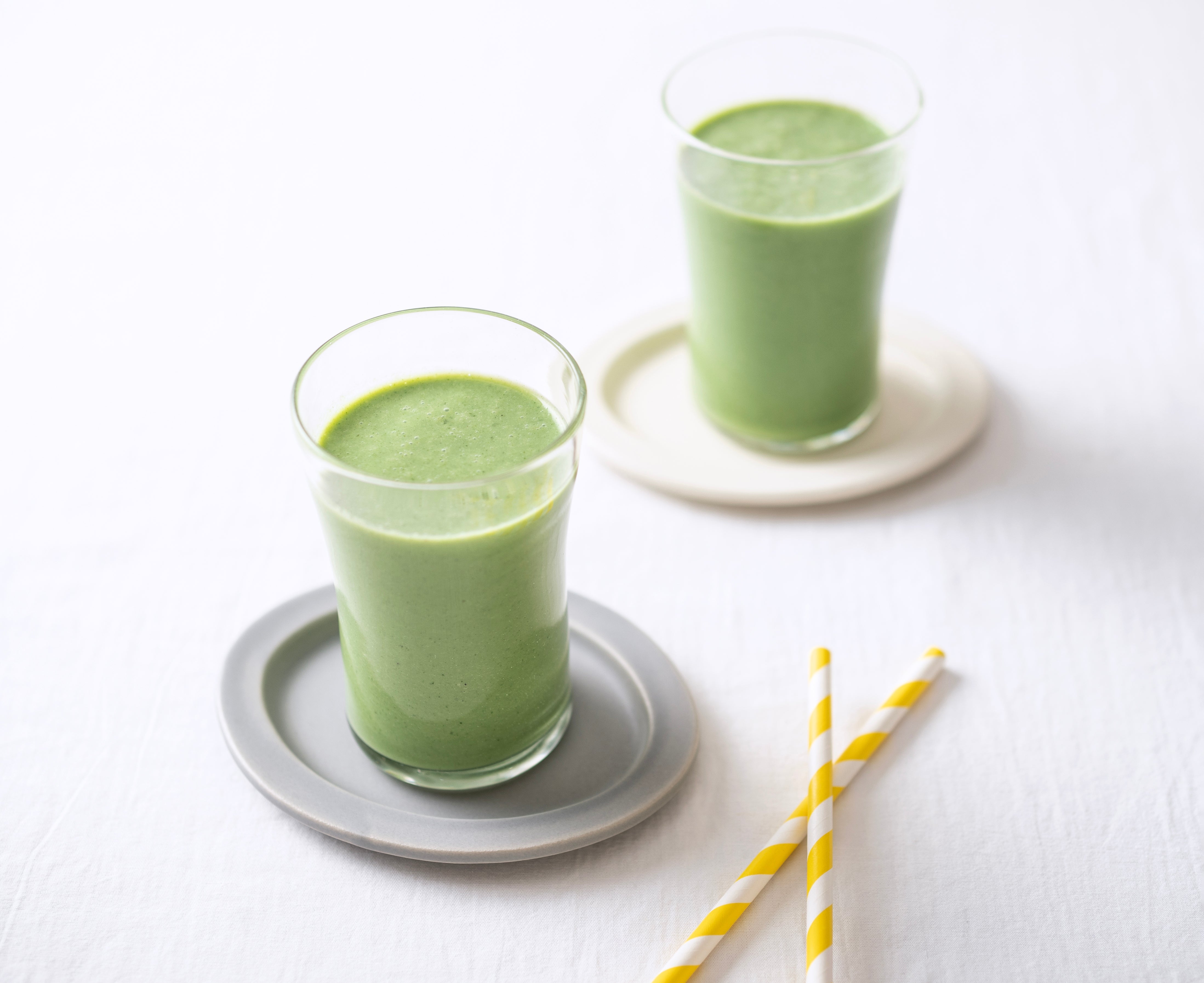 Komatsuna and banana smoothie