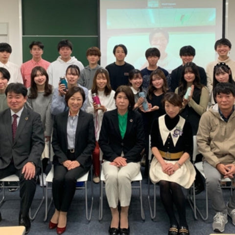 ピーコック魔法瓶が、SDGｓネイティブの現役大学生と挑む“マイボトル普及"の壁！大学生が持ち歩くためのマイボトル「ｕｎｉボトル」発売～約2年半に及ぶ学生との対話から見えた本質的な課題と解決策～
